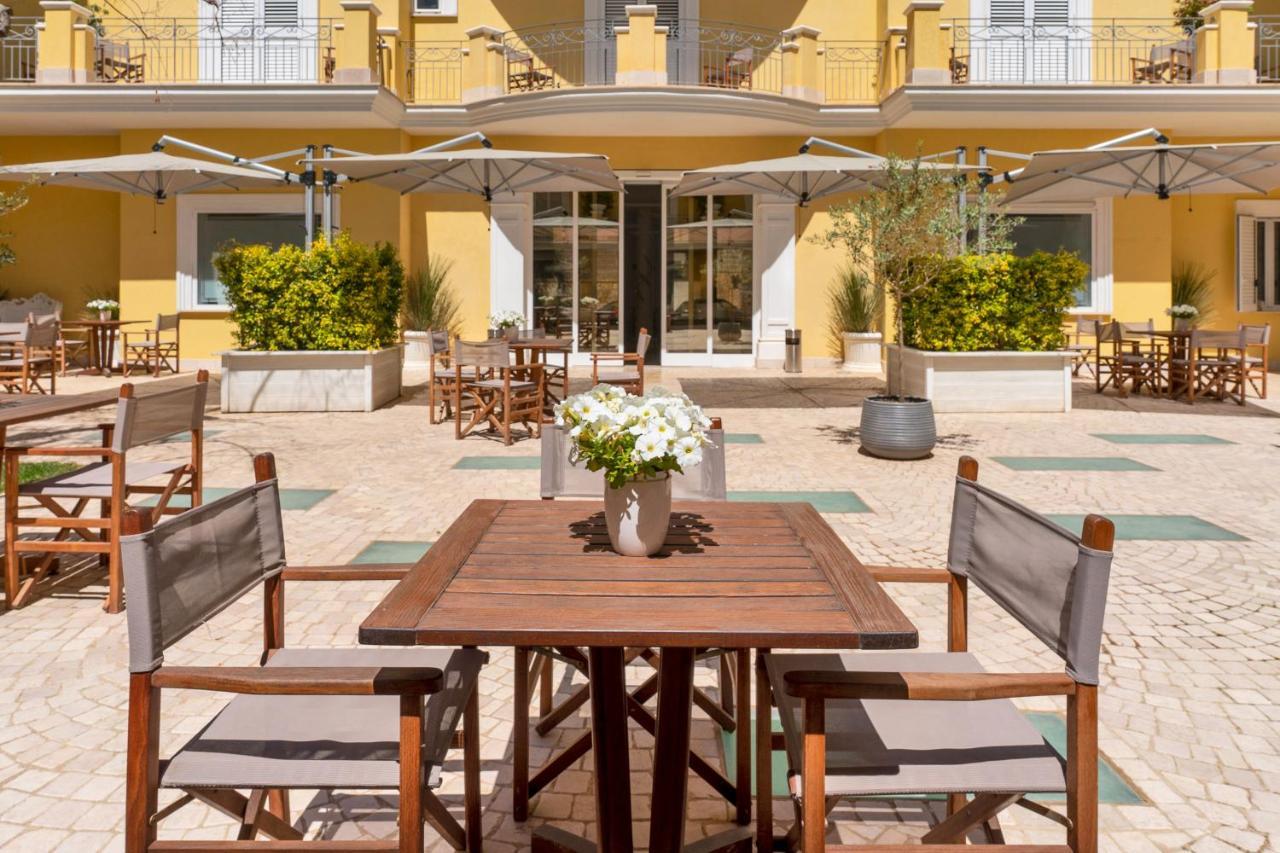 Victoria Palace Hotel&Zen Wellness Gallipoli Exterior foto
